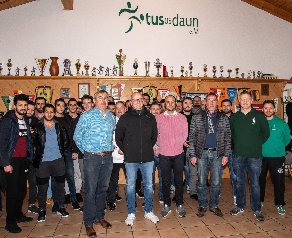 Neue Führung der Fußballabteilung gewählt﻿ Fußball TuS05 Daun