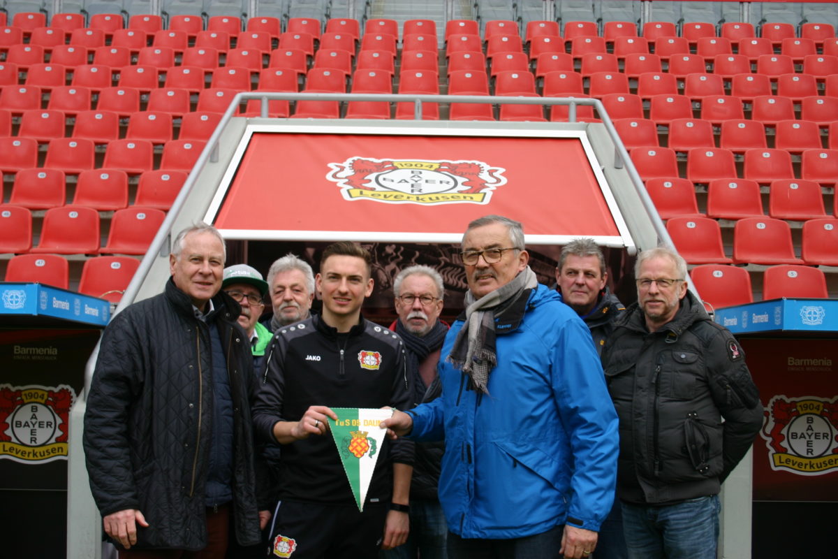 TuS 05 Daun - Walking Football bei Bayer Leverkusen